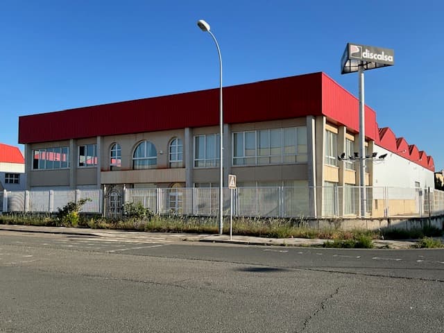 Mesinor adquiere las antiguas instalaciones de Discalsa